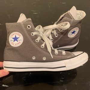 Converse High-Top Sneakers Grey Size 6
